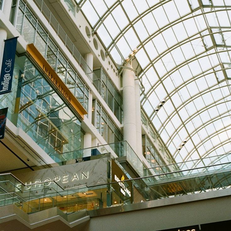 Dining out as an expat family in France